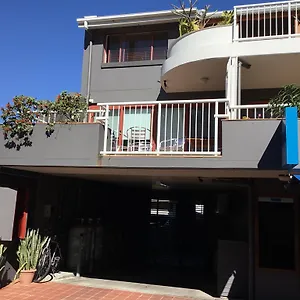  Apartment Byron Beach House